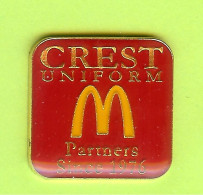 Pin's Mac Do McDonald's Crest Uniform - 5A15 - McDonald's