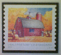 United States, Scott #5684, Used(o), 2022, Flags On Barns, Presort (10¢), Multicolored - Oblitérés