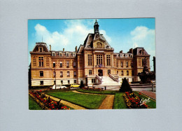 Evreux (27) : L'hotel De Ville, Place Du Général De Gaulle - Evreux