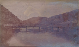 Photo Amateur - Grèce (6,5 X11 Cm) - Macédoine Grecque - Pont Sur Le Vardar Et Route De Sekulevo (29/7/1918) - Places