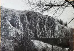 Orgues D'Espaly - Coulées De Lave Bordant La Ligne Du Puy à Clermont - Andere & Zonder Classificatie