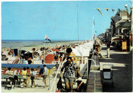 CPM FRANCE 14 CALVADOS SAIN-AUBIN-SUR-MER - La Plage Et La Digue-promenade - 1975 - Autres & Non Classés