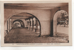 CPA ( Grenade Sur L°Adour - Sous Les Arceaux ) - Sonstige & Ohne Zuordnung