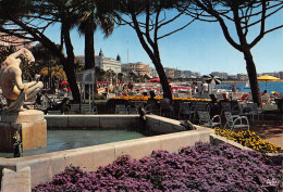 06-CANNES-N°2812-A/0019 - Cannes