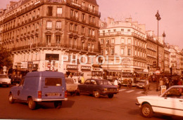 C 1980 PEUGEOT 504 CAR VOITURE PARIS FRANCE 35mm DIAPOSITIVE SLIDE Not PHOTO No FOTO NB4267 - Diapositives