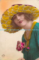 R172374 Woman. Hat. Old Photography. Postcard. Dede Paris. 424. 1944. Fabricatio - Monde