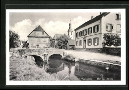 AK Hugsweier, Strassenpartie Bei Der Kirche Mit Brücke  - Autres & Non Classés