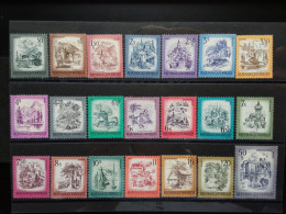 AUSTRIA - Vedute - Anni '70 - Nuovi ** - Facciale Euro 13,50 (sottofacciale) + Spese Postali - Unused Stamps