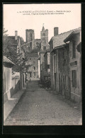 CPA Saint-Bonnet-le-Chateau, Entree Du Pays Au Fond, L`Eglise Flanquee De Ses 2 Tourelles  - Sonstige & Ohne Zuordnung