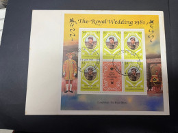 4-6-2024 (19) 1 Mini-sheet On Cover From Grenadine - Prince Charles & Lady Diana Spencer Royal Wedding (18x14 Cm) X 3 - Familles Royales