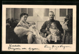 AK Prinzessin Isabella Von Bayern Mit Prinz Franz Und Kindern  - Royal Families