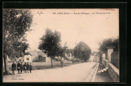 CPA Jars, Route D'Assigny, Le Champ De Foire  - Autres & Non Classés