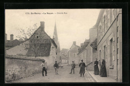 CPA Le Noyer, En Berry, Grande Rue, Vue De La Rue  - Autres & Non Classés