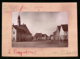 Fotografie Brück & Sohn Meissen, Ansicht Neustadt I. Sa., Marktplatz Mit Cafe Central, Sparkasse & Ladengeschäften  - Orte