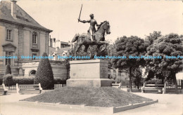R173804 Reims. Marne. Statue De Jeanne DArc. La Cigogne - World