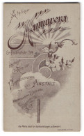 Fotografie Atelier Hannovera, Hannover, Gr. Packhofstr. 34, Schriftzug In Blitzform Mit Aufgehender Sonne  - Anonyme Personen