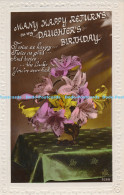 R175167 Greetings. Many Happy Returns On My Daughters Birthday. Flowers In Vases - Welt