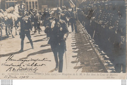 78) VERSAILLES - ALPHONSE XIII LE 2 JUIN 1905 - RECEPTION DE S. M. LE ROI DANS LA COUR DE MARBRE - 2 SCANS - Versailles