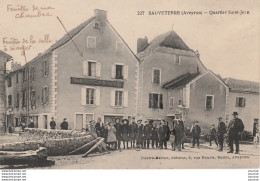 X8-12) SAUVETERRE (AVEYRON) QUARTIER SAINT JEAN  - ( TRES ANIMEE - HOTEL DES VOYAGEURS - HABITANTS - 2 SCANS )  - Sonstige & Ohne Zuordnung