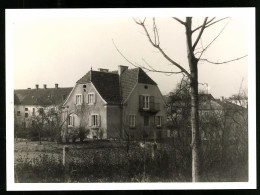 Fotografie Unbekannter Fotograf, Ansicht Linz / Oberösterreich, Wohnhaus Mit Garten  - Places