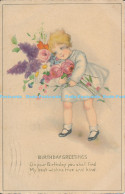 R175243 Birthday Greetings. A Girl With Flowers. 1930 - Monde