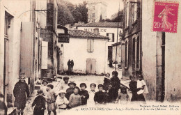 17-MONTENDRE-Vieille Rue Et Tour Du Château-N 6003-C/0117 - Montendre