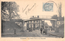 27-VERNEUIL-La Fausse Porte Et Sa Passerelle-N 6003-C/0107 - Verneuil-sur-Avre