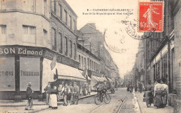 76-CAUDEBEC-LES-ELBEUF-Rue De La Republique Et Rue Gulbert-N 6004-A/0383 - Caudebec-lès-Elbeuf