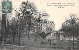 94-VILLENEUVE-SAINT-GEORGES-Le Parc De Beauregard Et I'Hotel De Ville-N 6004-A/0109 - Villeneuve Saint Georges
