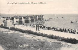 17-ROYAN-Jetee-Debarcadere Et Regates De L'Escadre-N 6004-B/0317 - Royan