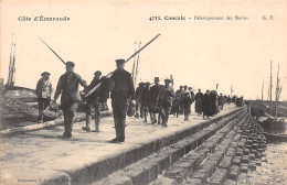 35-CANCALE-Debarquement Des Marins-N 6004-G/0001 - Cancale