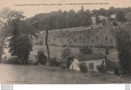 T3-47) AGEN - CAMP DE VACANCES DE VERONE - LA MAISON D' HABITATION ET LA TERRASSE  - ( 2 SCANS ) - Agen