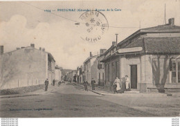 T16-33) PREIGNAC (GIRONDE) AVENUE DE LA GARE - ( HABITANTS - VILLAGEOIS - RESTAURANT F. DUCOS - 2 SCANS ) - Sonstige & Ohne Zuordnung