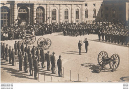 T19- STOCKHOLM (SUEDE) CARTE PHOTO - ROYAL PALACE RELEVE DE LA GARDE ROYALE - 2 SCANS  - Schweden