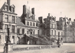 77-FONTAINEBLEAU-N°4007-D/0139 - Fontainebleau