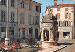 17-SAINT JEAN D ANGELY-N°4009-B/0291 - Saint-Jean-d'Angely