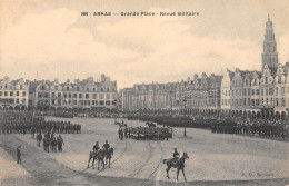 62-ARRAS-Grande Place-Revue Militaire-N 6006-F/0219 - Arras