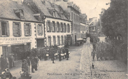 22-PONTRIEUX-PLACE DE LA LIBERTE DEFILE MILITAIRE-N 6008-E/0193 - Pontrieux