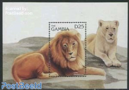 Gambia 1996 Lion S/s, Mint NH, Nature - Animals (others & Mixed) - Cat Family - Gambia (...-1964)