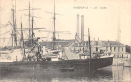 33-BORDEAUX-LES DOCKS-N 6009-B/0021 - Bordeaux