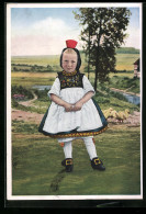 AK Eine Kleine Schwälmerin In Tracht  - Costumes