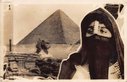 Egypt - Veiled Woman In Front Of The Sphynx And The Pyramids - Photo Lekejian - Publ. S.I.P.  - Sonstige & Ohne Zuordnung