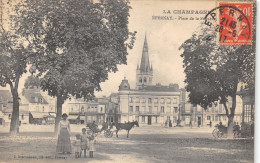 51-EPERNAY-PLACE DE LA REPUBLIQUE-6011-N 6009-H/0231 - Epernay