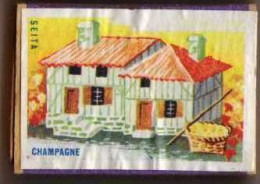 Boite D'Allumettes - REGIONS HABITAT - CHAMPAGNE - Matchboxes