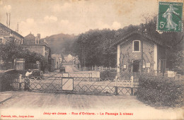 78-JOUY EN JOSAS-RUE D ORLEANS-PASSAGE A NIVEAU-N 6010-F/0261 - Jouy En Josas