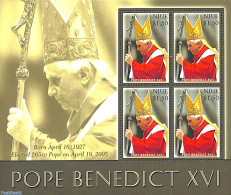 Niue 2007 Pope Benedict XVI M/s, Mint NH, Religion - Pope - Pausen