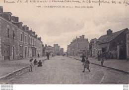 Y13-49) CHAMPTOCE (MAINE ET LOIRE) RUE PRINCIPALE - ( ANIMEE - ECOLIERS - 2 SCANS ) - Andere & Zonder Classificatie