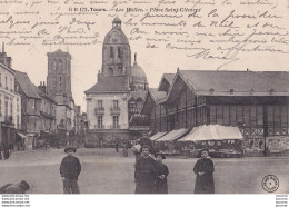 Y22-37) TOURS - LES HALLES  PLACE SAINT CLEMENT - ( ANIMEE - HABITANTS - ETALS -  2 SCANS ) - Tours