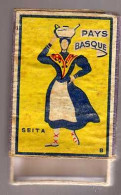 Boites D'Allumettes - REGIONS COSTUMES - PAYS BASQUE - Cajas De Cerillas (fósforos)