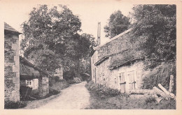 Ferrieres - BURNONTIGE - Quelques Vieilles Maisons - Ferrieres